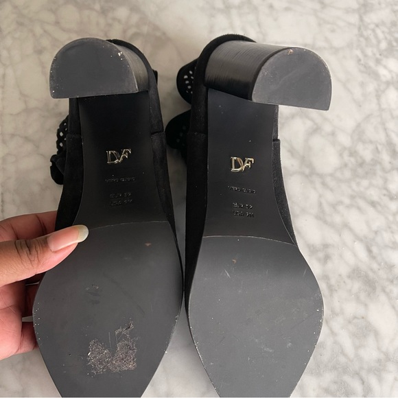 Black suede DVF boots with mesh trim - Picture 5 of 13